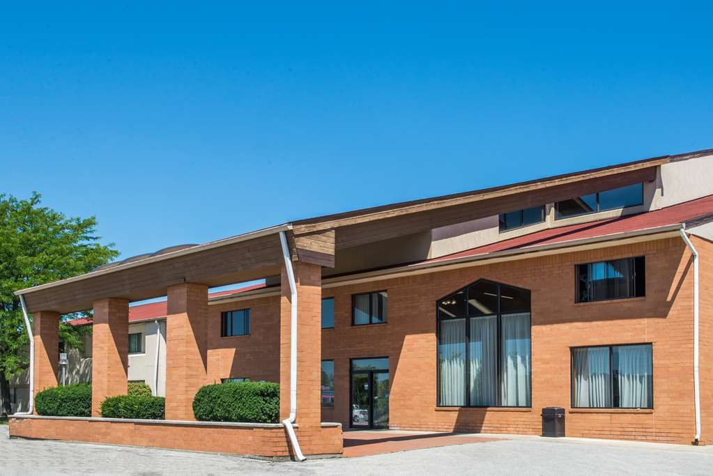 Travelodge Indianapolis Castleton Extérieur photo
